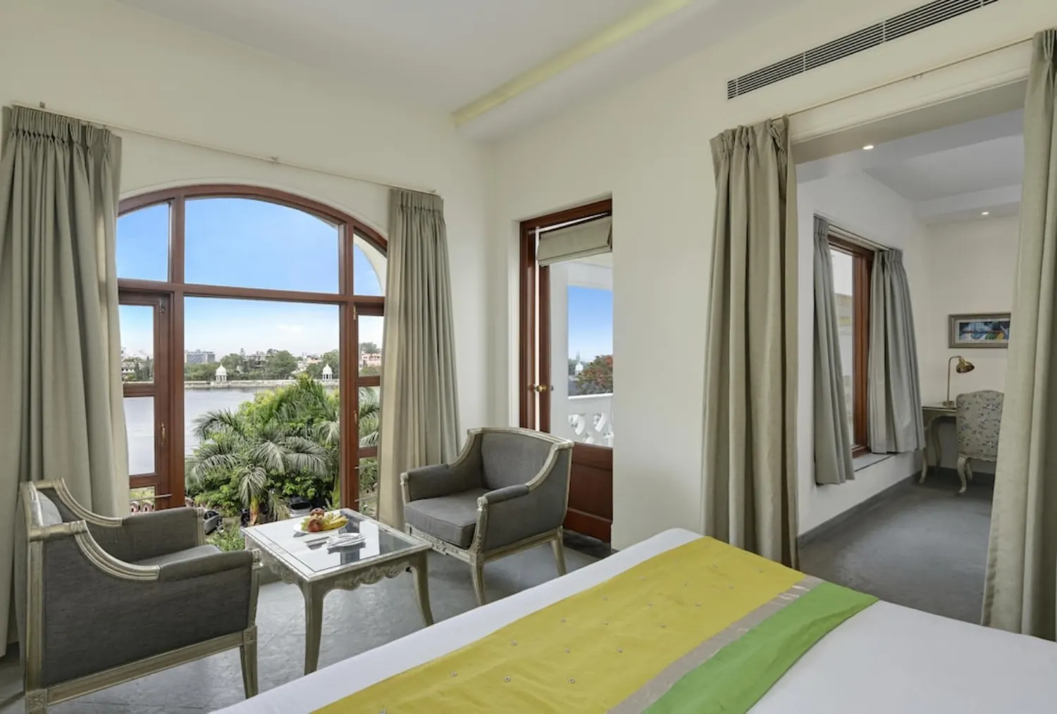 Garden View Room — photo 1 of 6