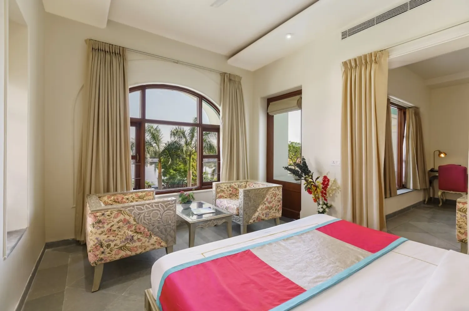 Family Suite Villa thumbnail 8